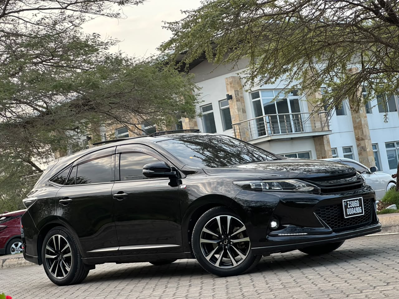 Toyota Harrier Gs Sport